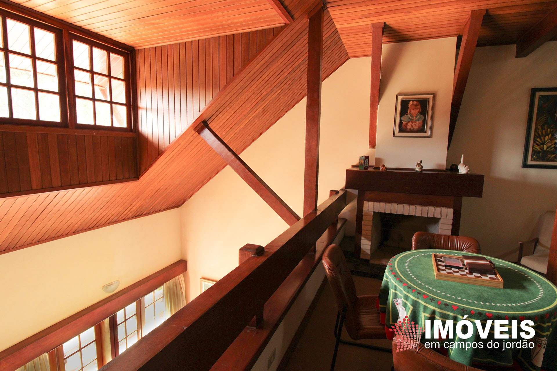 1 para Casas - Venda em Campos do Jordão