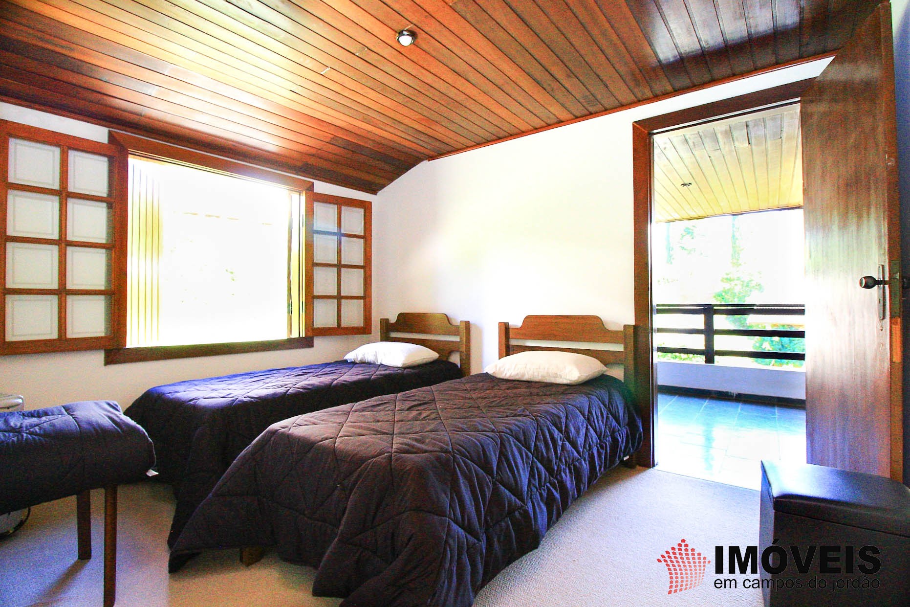 1 para Casas - Venda em Campos do Jordão