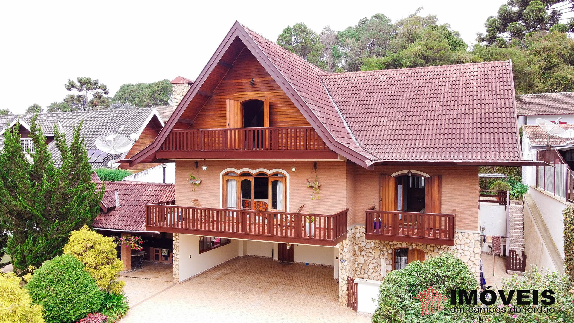 1 para Casas - Venda em Campos do Jordão