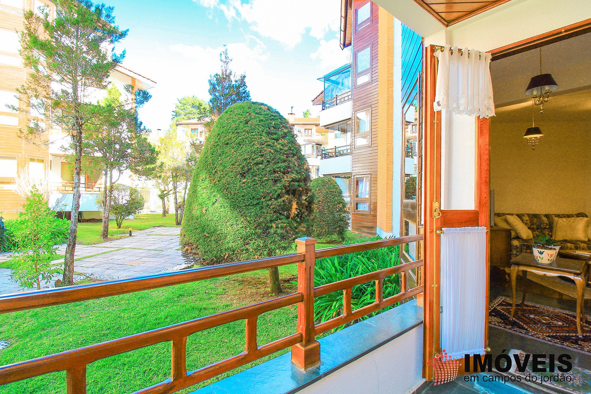 0 para Apartamentos - Venda em Campos do Jordão