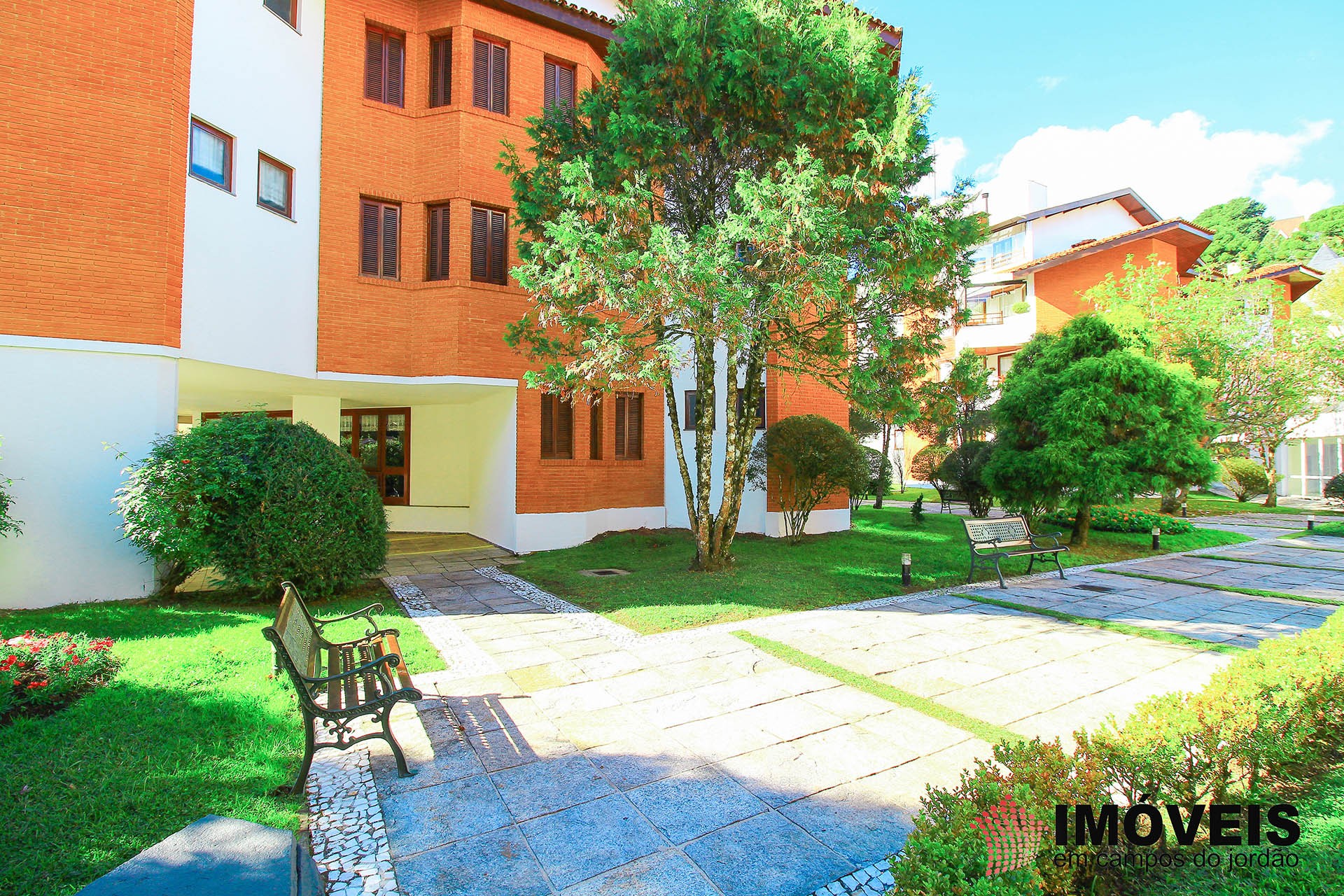 0 para Apartamentos - Venda em Campos do Jordão