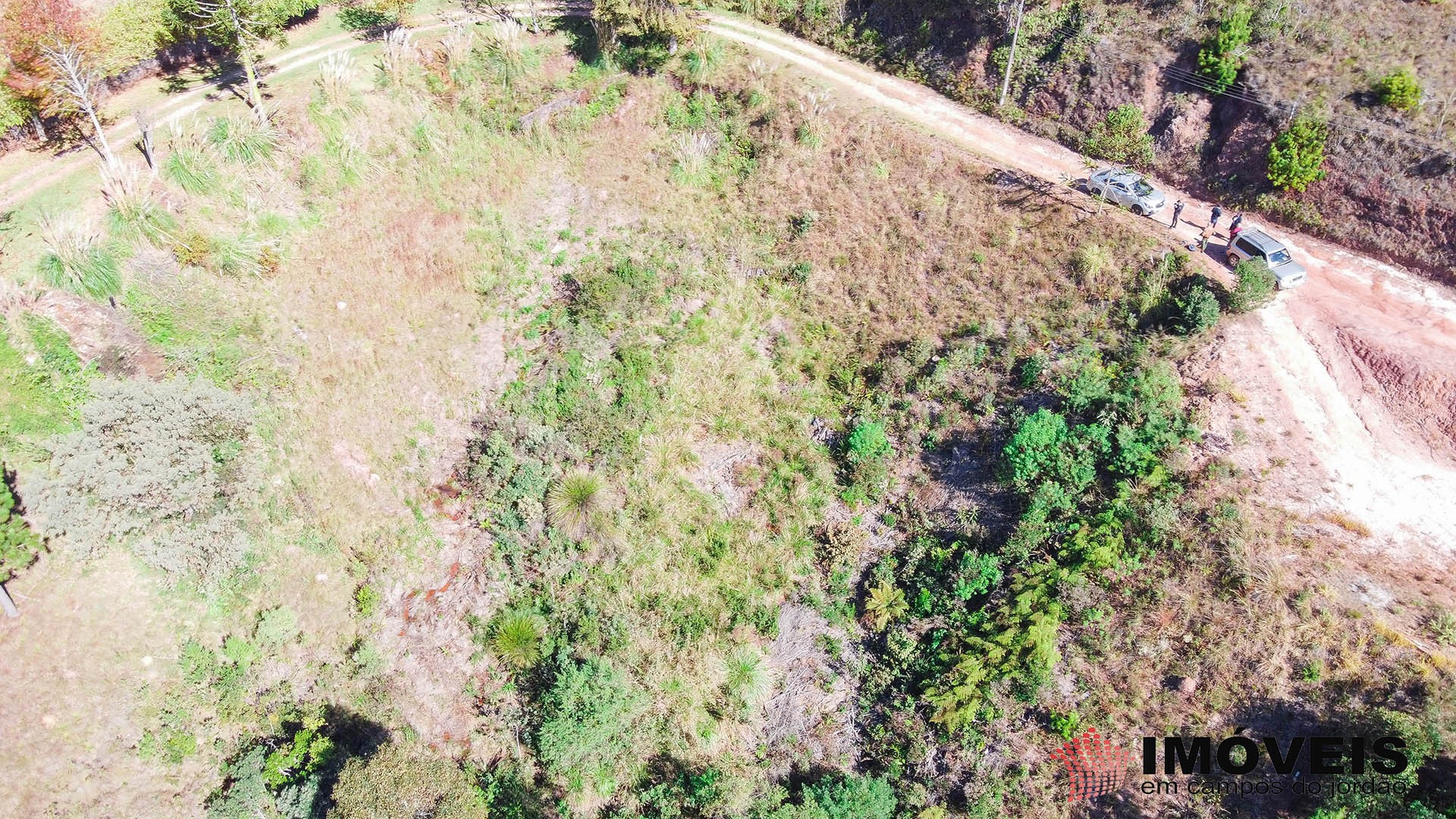 0 para Terrenos - Venda em Campos do Jordão