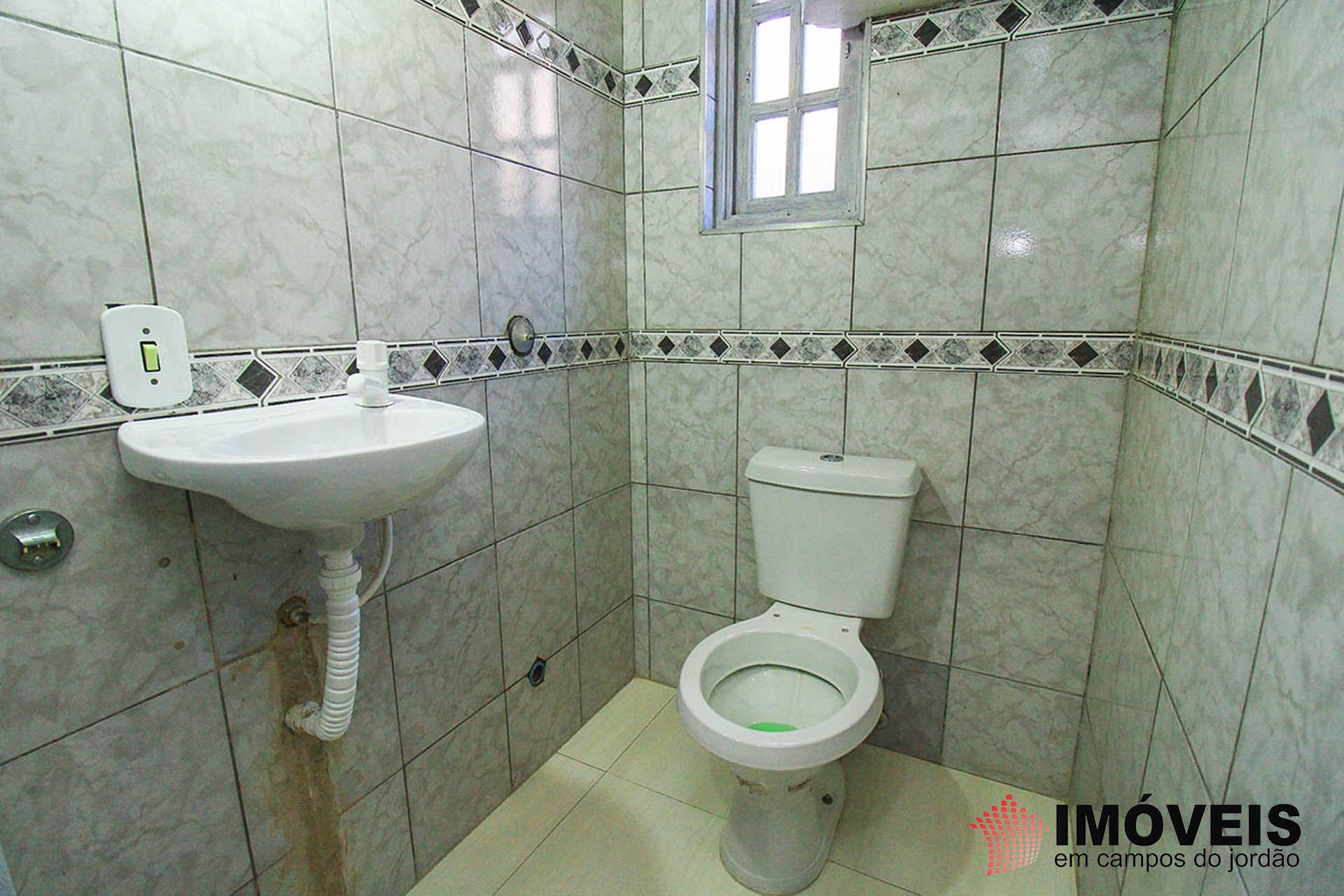 0 para Casas - Venda em Campos do Jordão