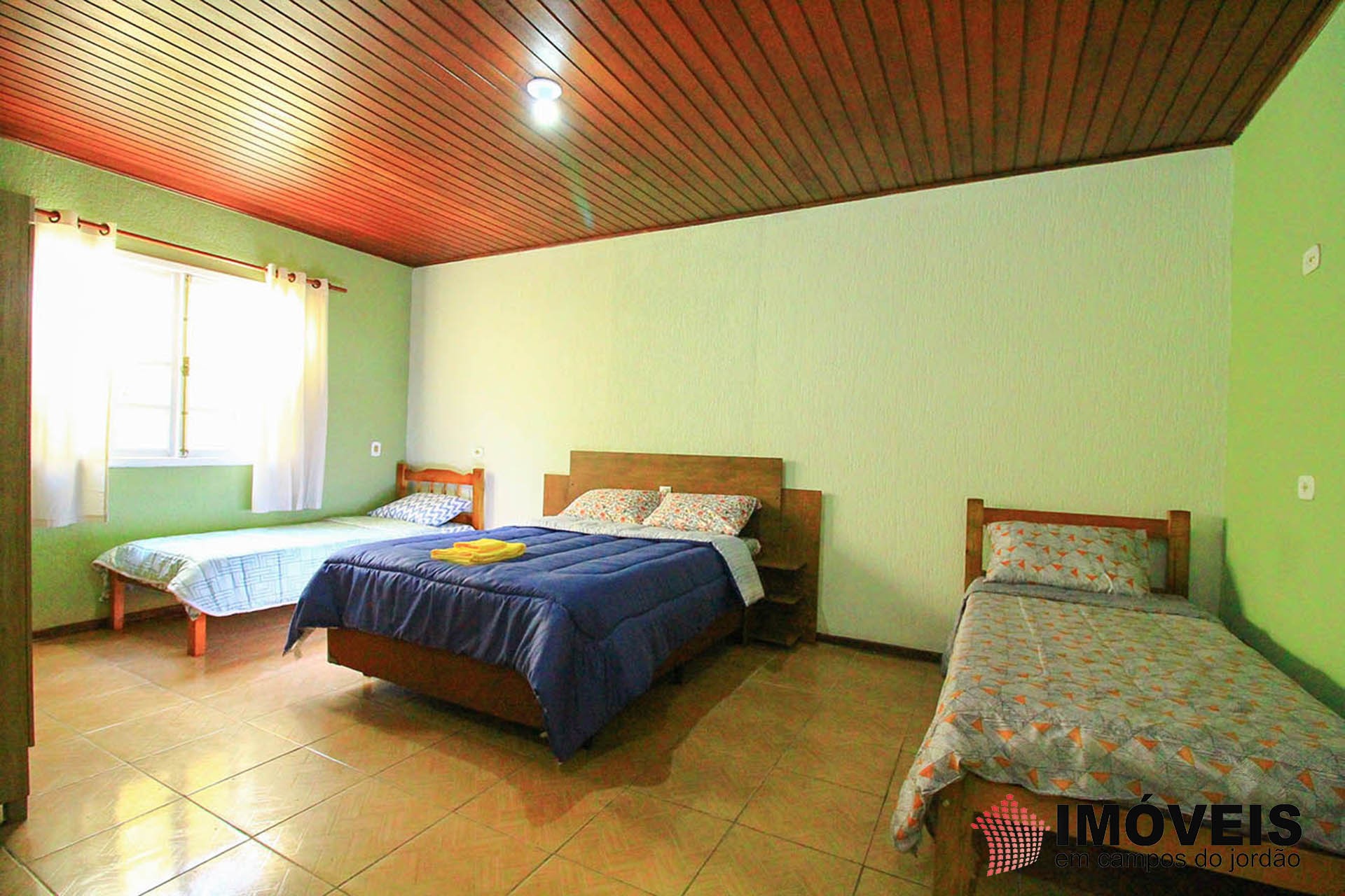 0 para Casas - Venda em Campos do Jordão