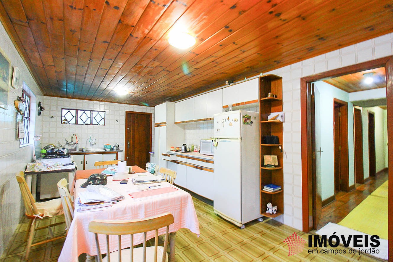 0 para Casas - Venda em Campos do Jordão