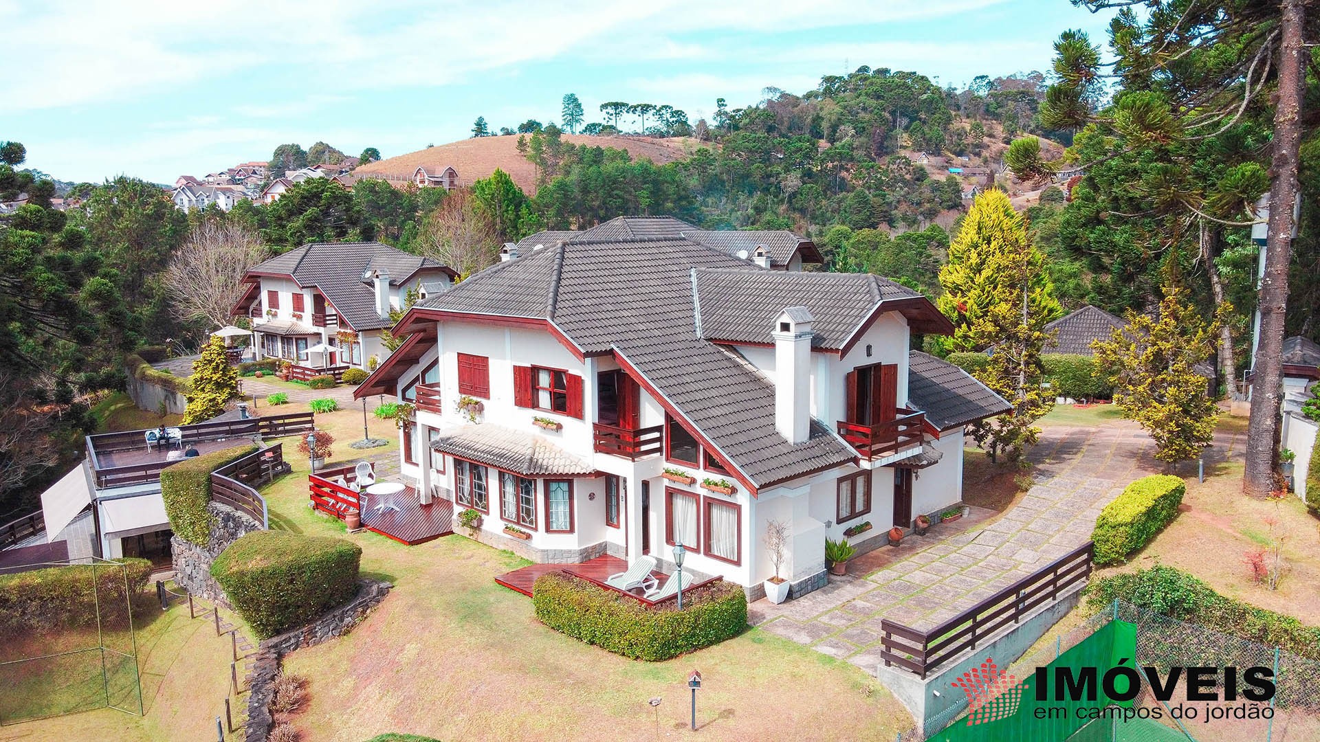 0 para Casas - Venda em Campos do Jordão