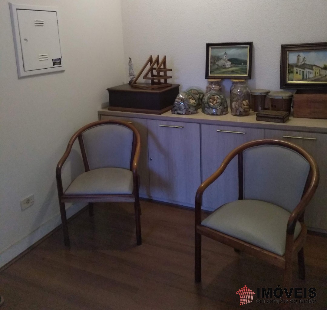 0 para Apartamentos - Venda em Campos do Jordão