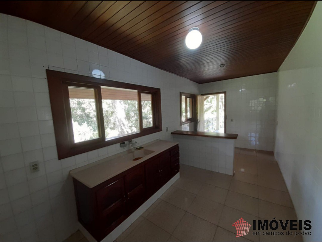 1 para Casas - Venda em Campos do Jordão