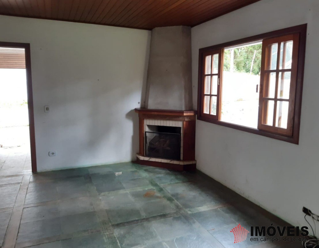 1 para Casas - Venda em Campos do Jordão