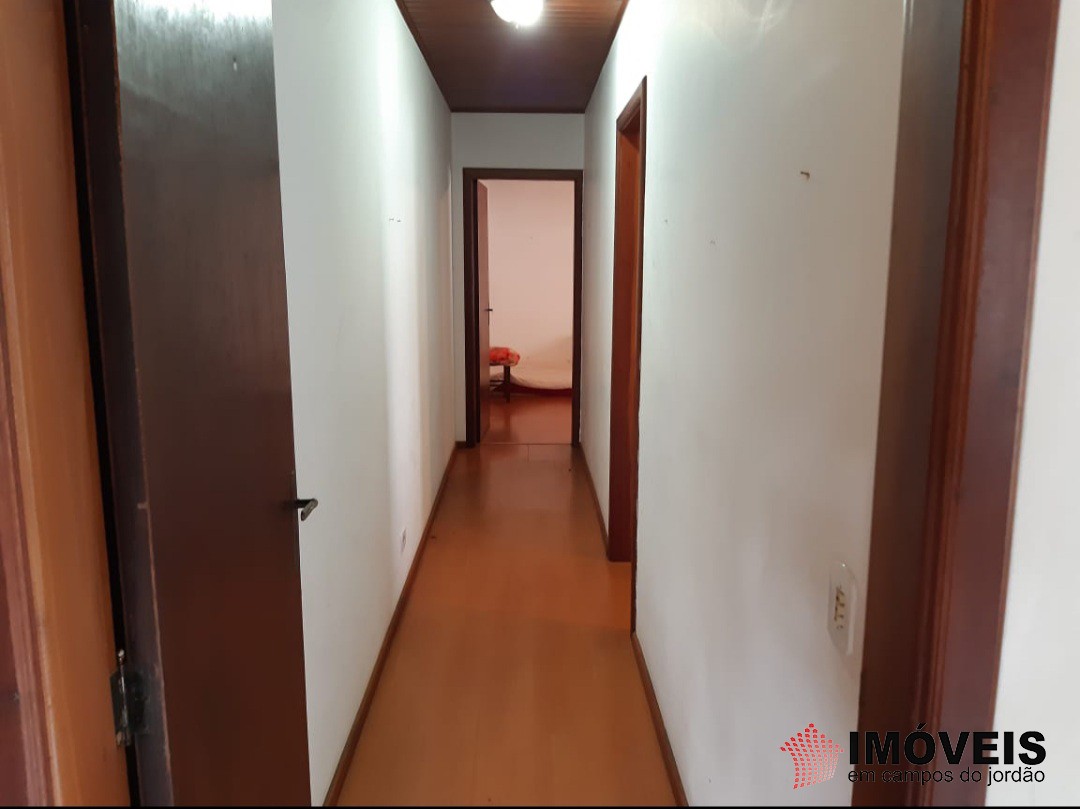 1 para Casas - Venda em Campos do Jordão