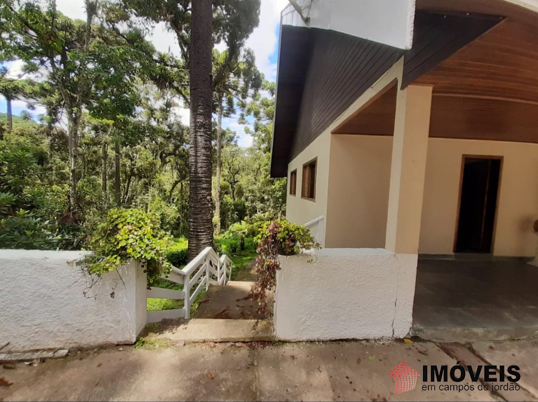 1 para Casas - Venda em Campos do Jordão