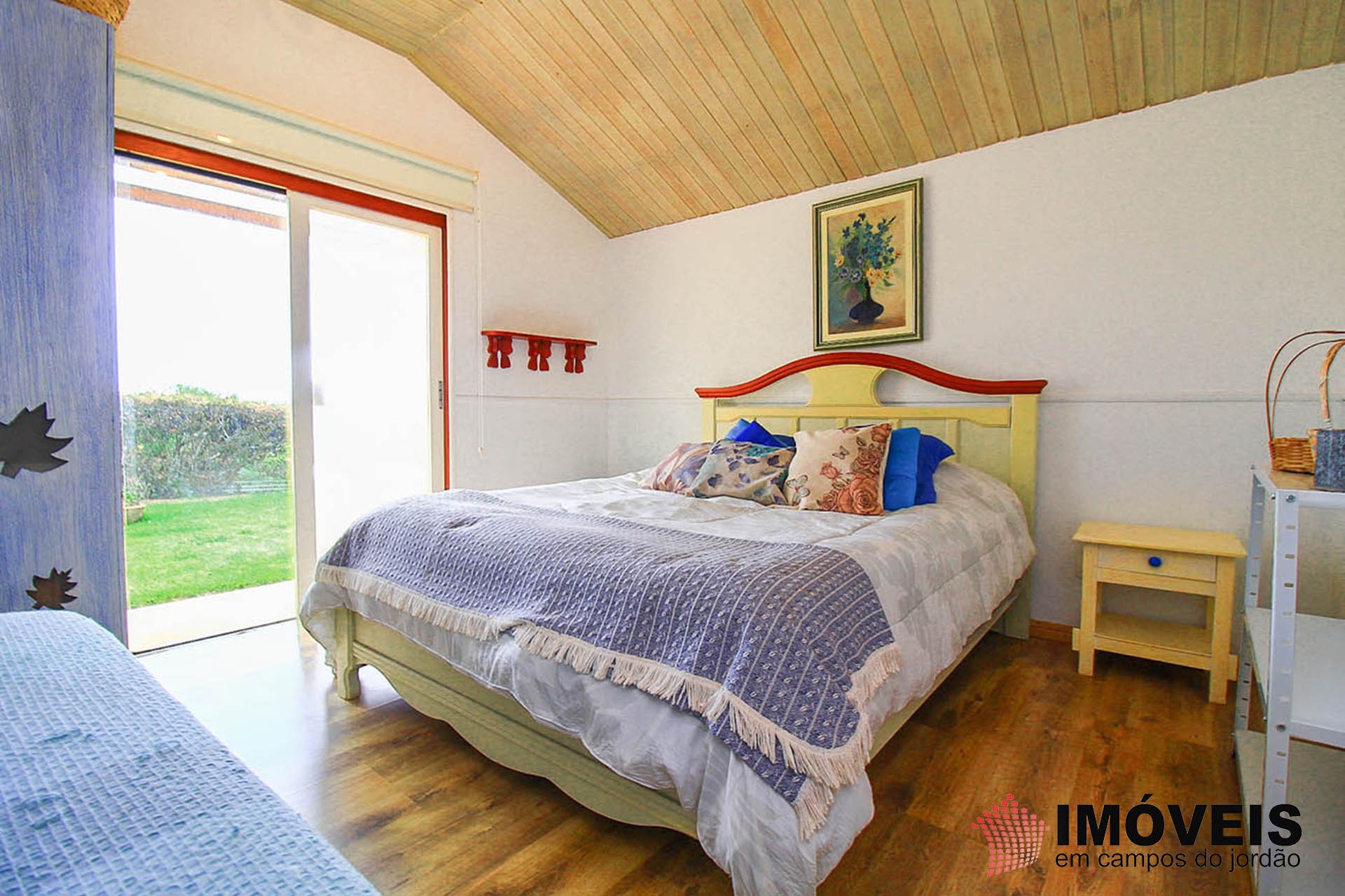 1 para Casas - Venda em Campos do Jordão