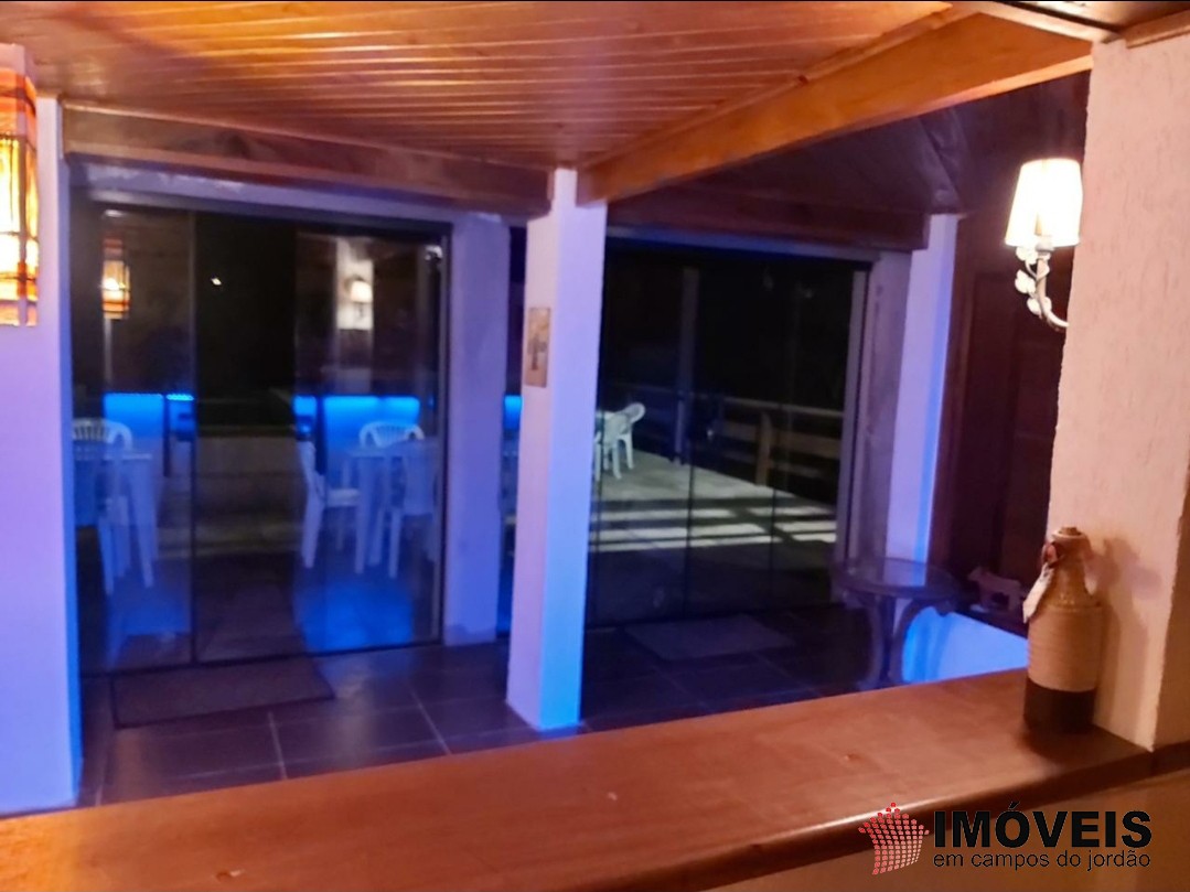 1 para Casas - Venda em Campos do Jordão