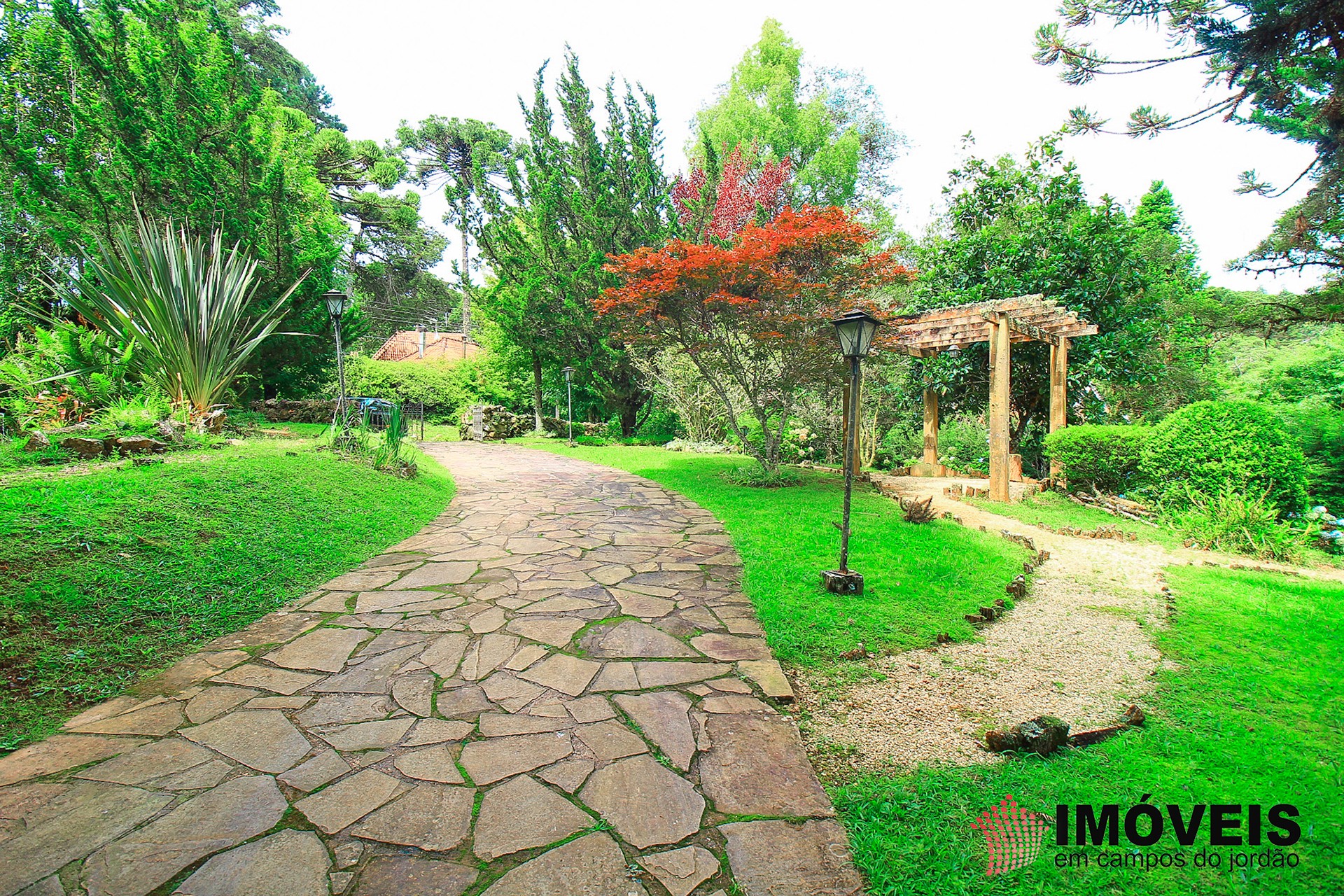 1 para Casas - Venda em Campos do Jordão