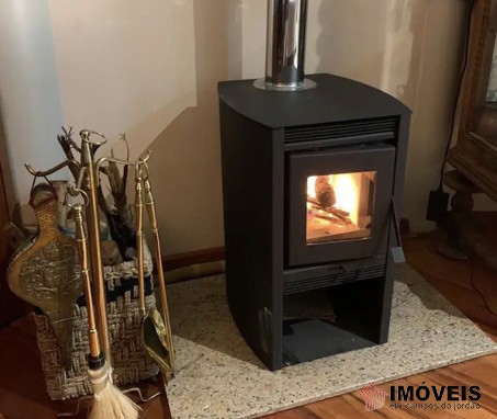 1 para Casas - Venda em Campos do Jordão