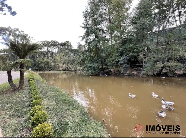 1 para Casas - Venda em Campos do Jordão