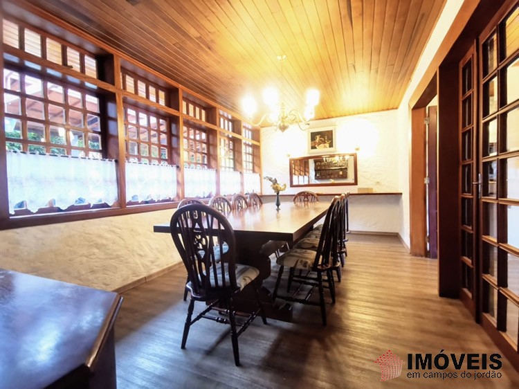 0 para Casas - Venda em Campos do Jordão