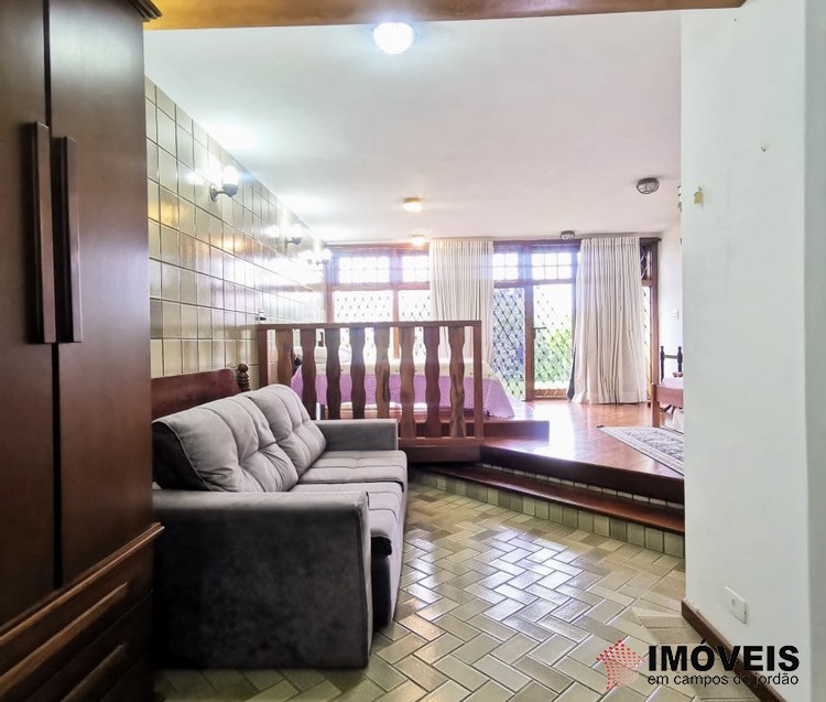 0 para Casas - Venda em Campos do Jordão