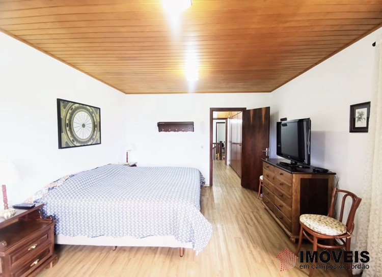 0 para Casas - Venda em Campos do Jordão
