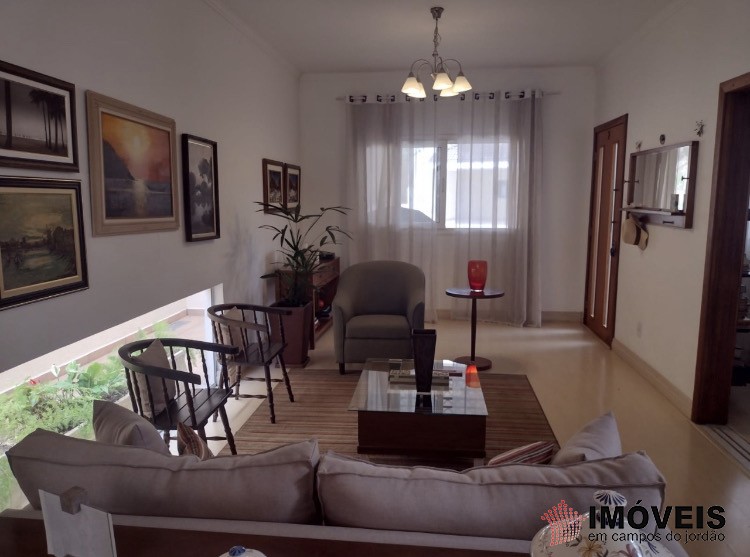 0 para Casas - Permuta em Campos do Jordão