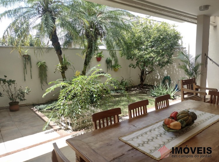 0 para Casas - Permuta em Campos do Jordão