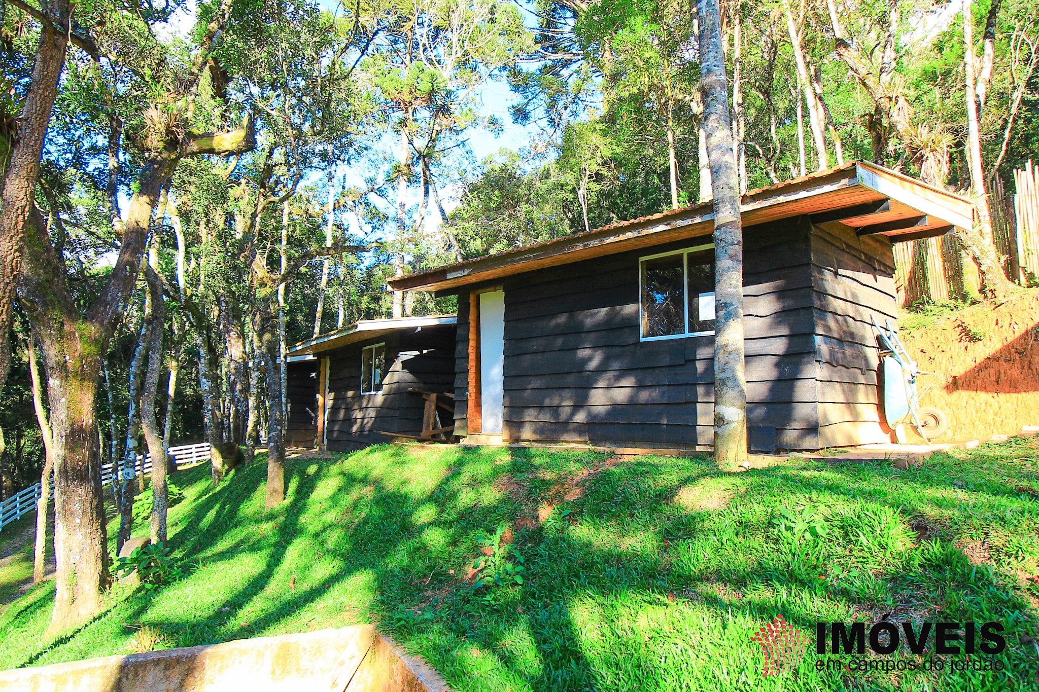 1 para Casas - Venda em Campos do Jordão
