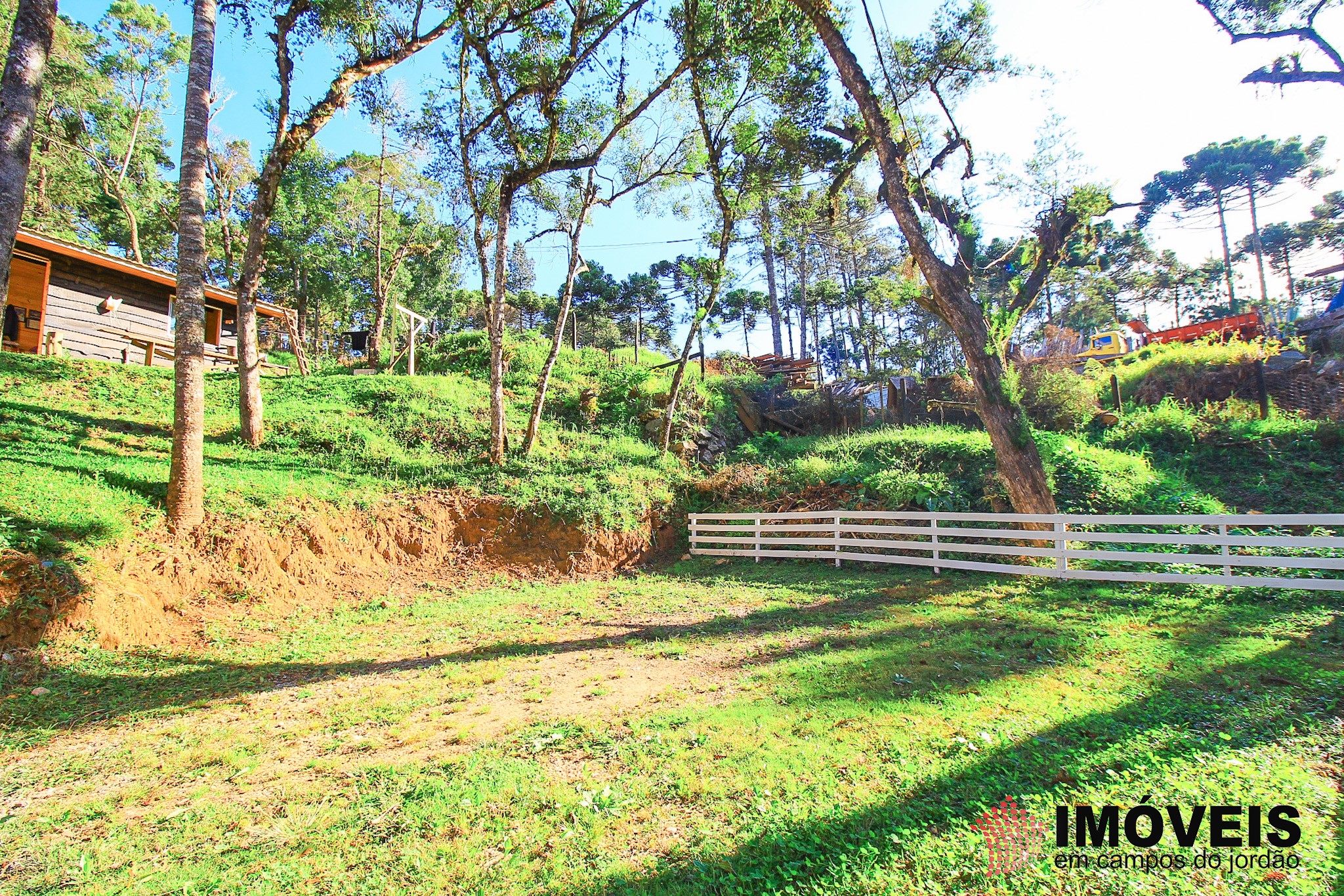 1 para Casas - Venda em Campos do Jordão