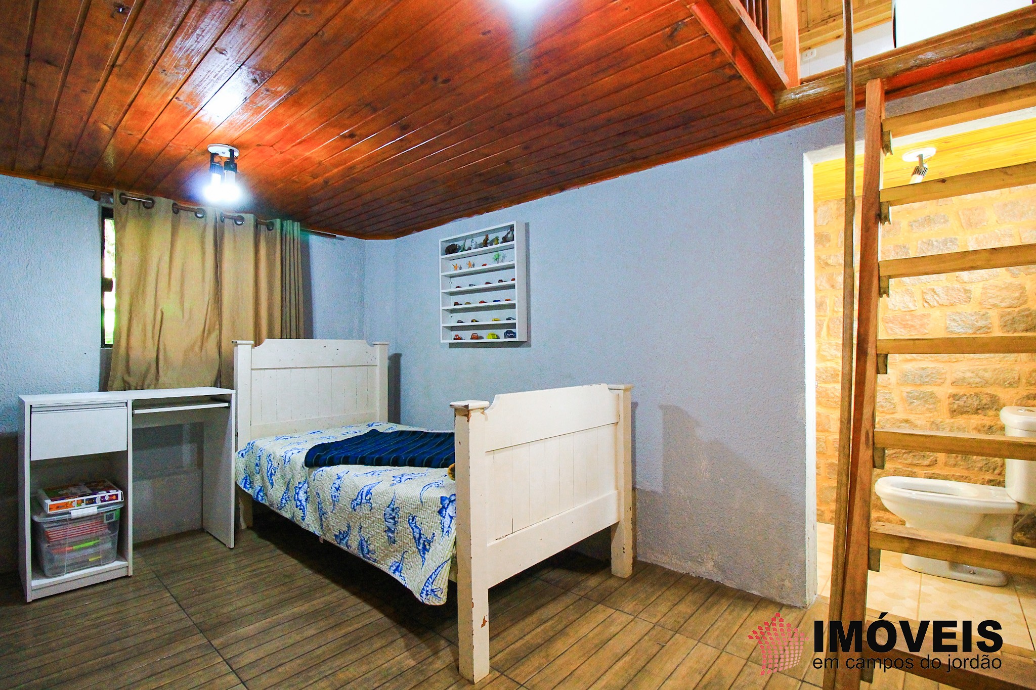 1 para Casas - Venda em Campos do Jordão