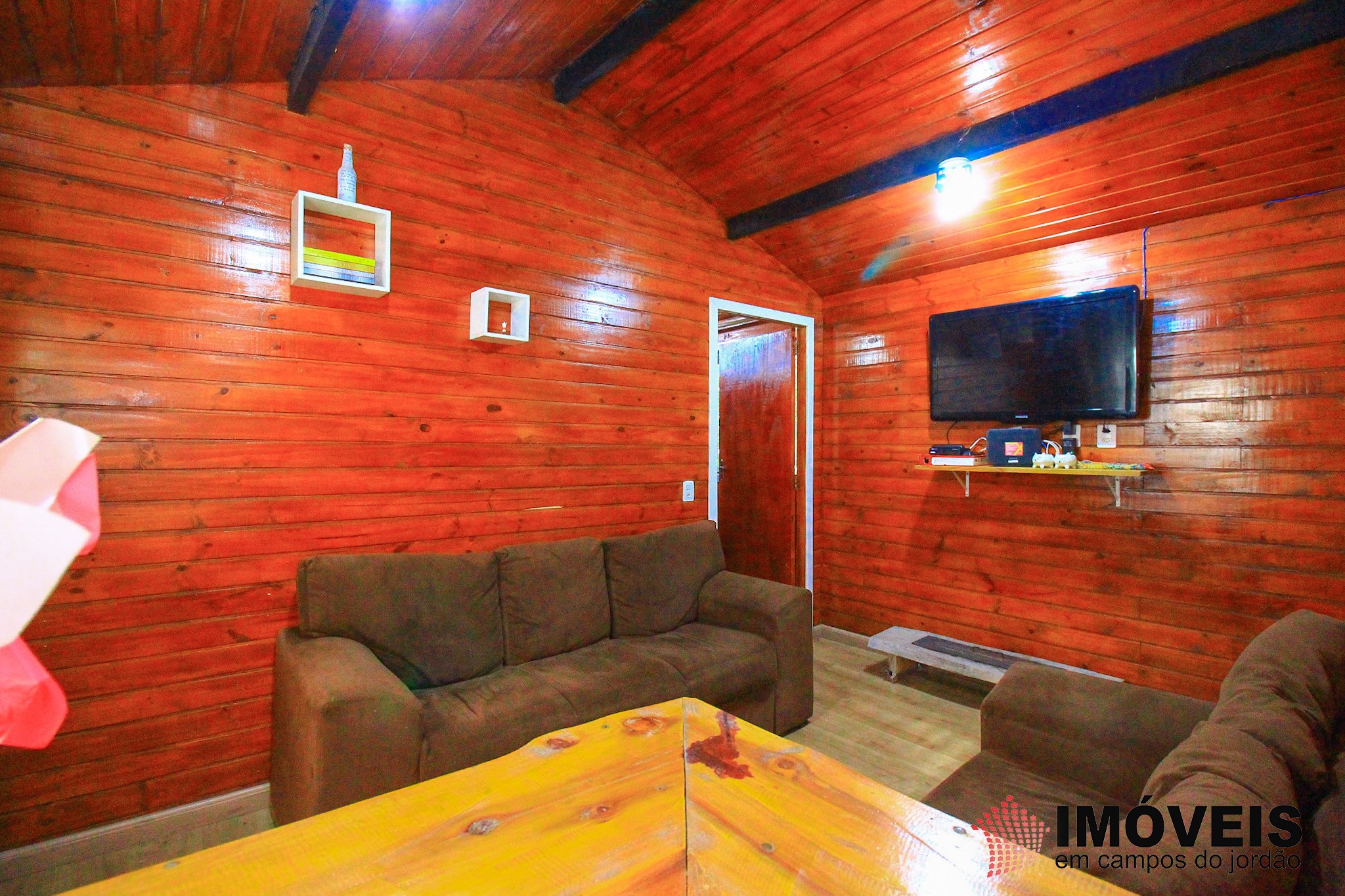 1 para Casas - Venda em Campos do Jordão