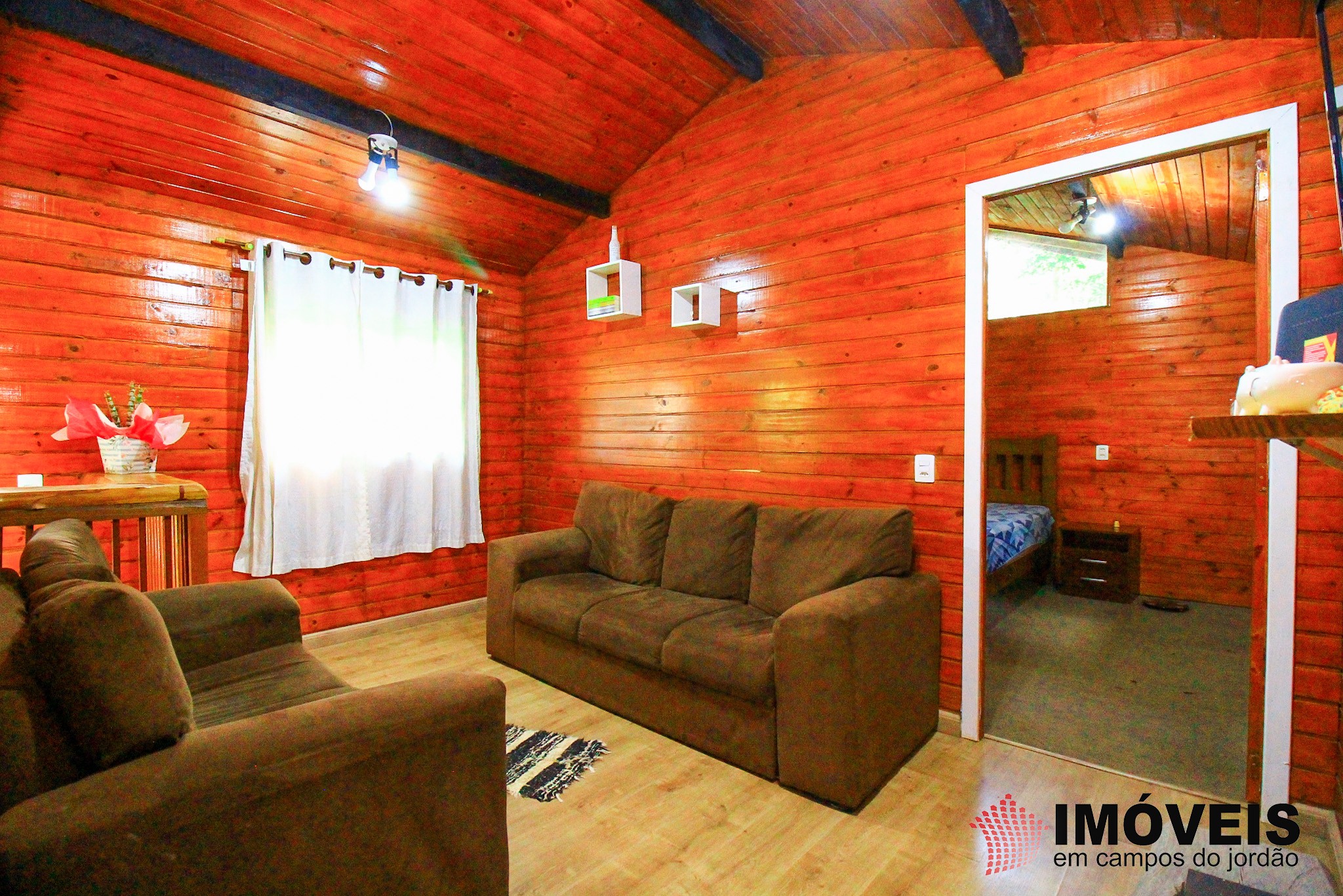 1 para Casas - Venda em Campos do Jordão