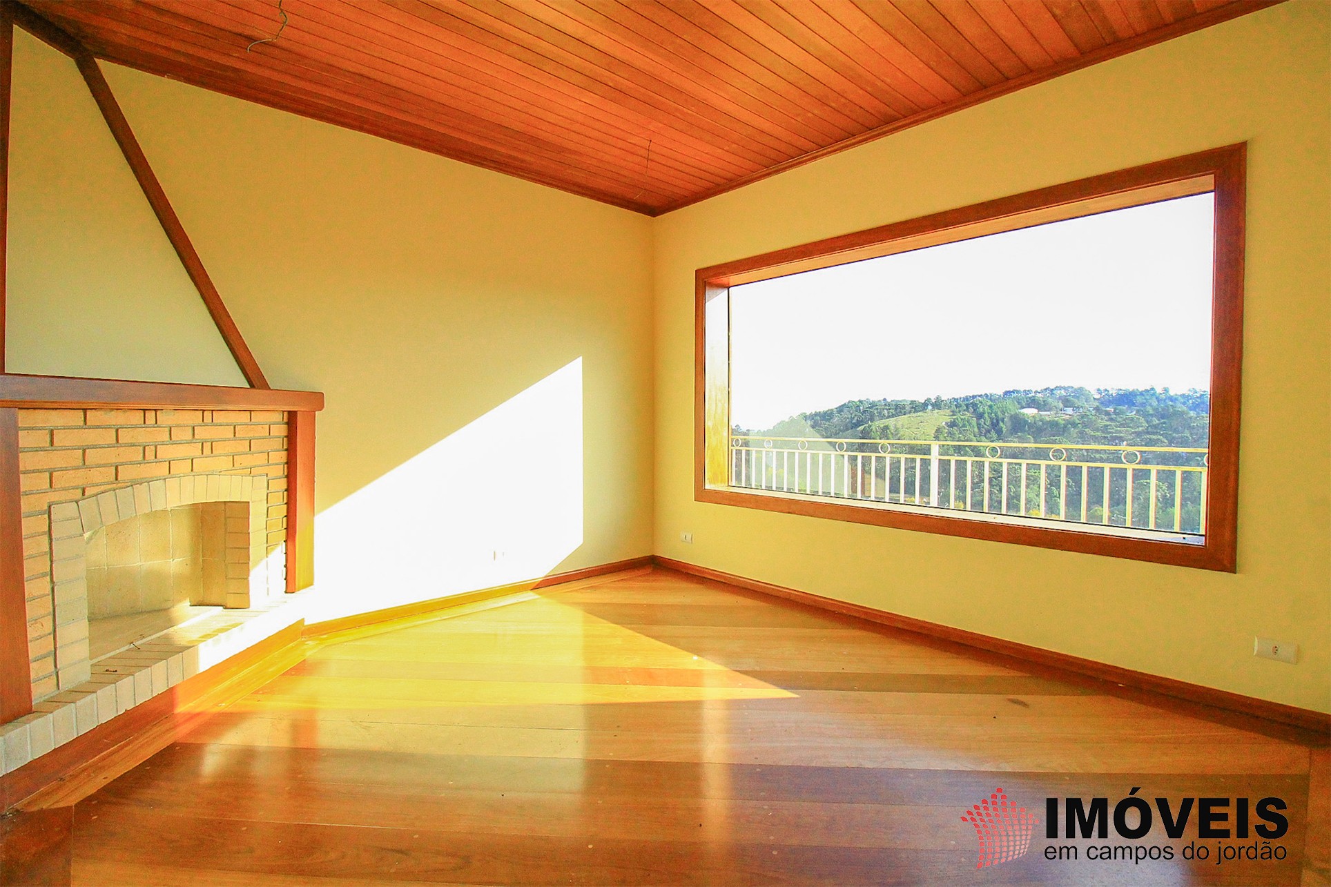 1 para Casas - Venda em Campos do Jordão
