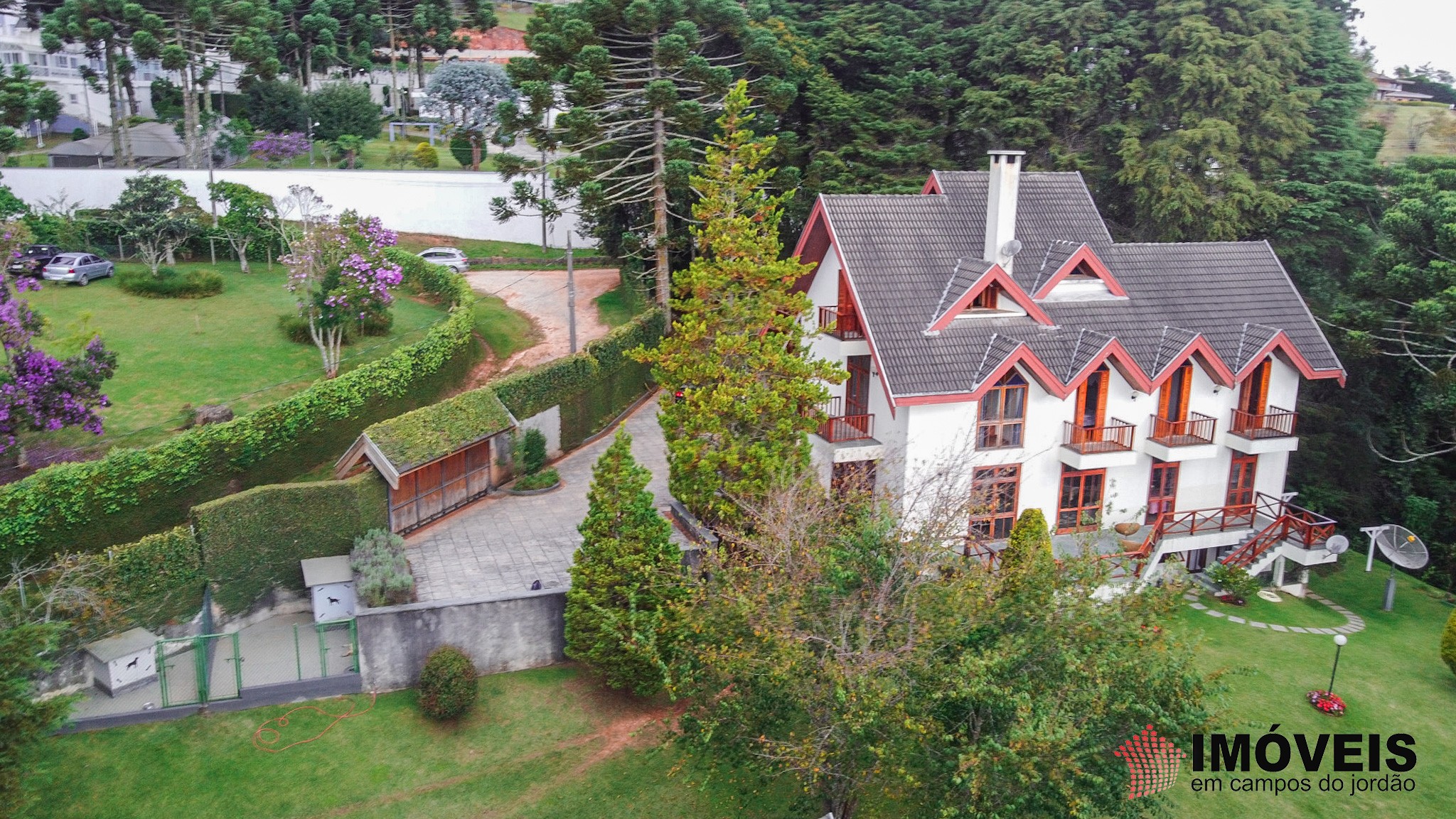 1 para Casas - Venda em Campos do Jordão