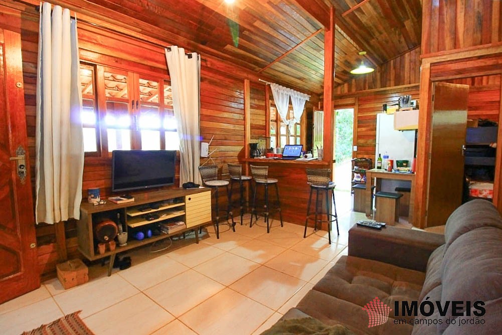 1 para Casas - Locação Temporária  em Campos do Jordão