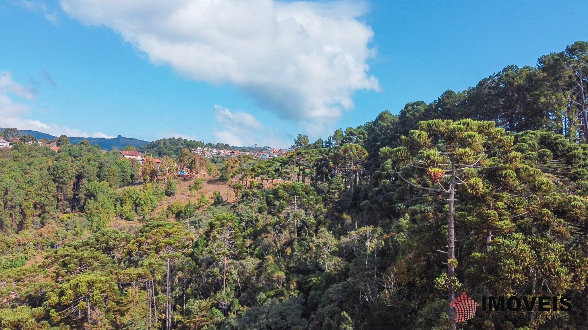 0 para Terrenos - Venda em Campos do Jordão