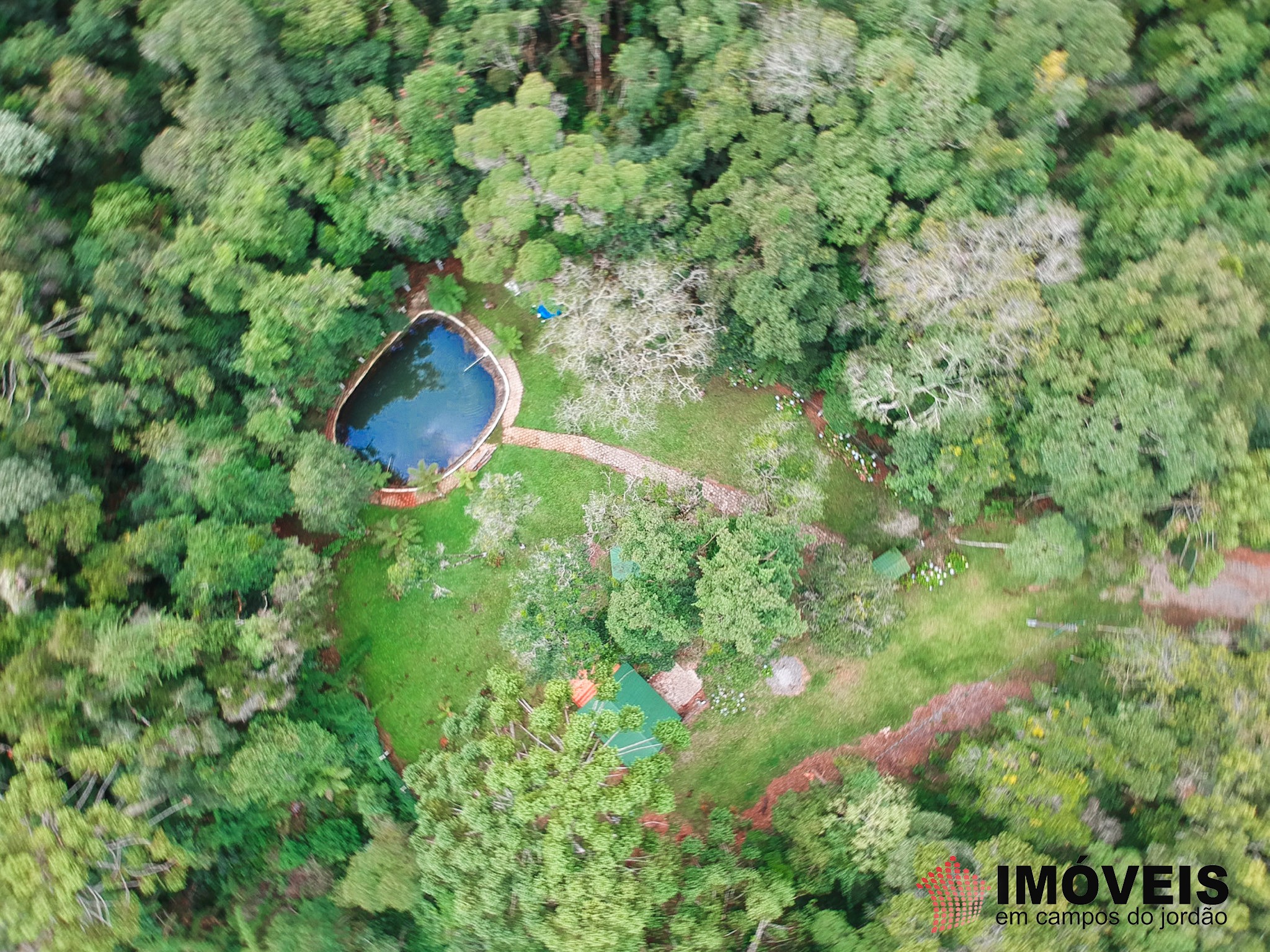 1 para Terrenos - Venda em Campos do Jordão