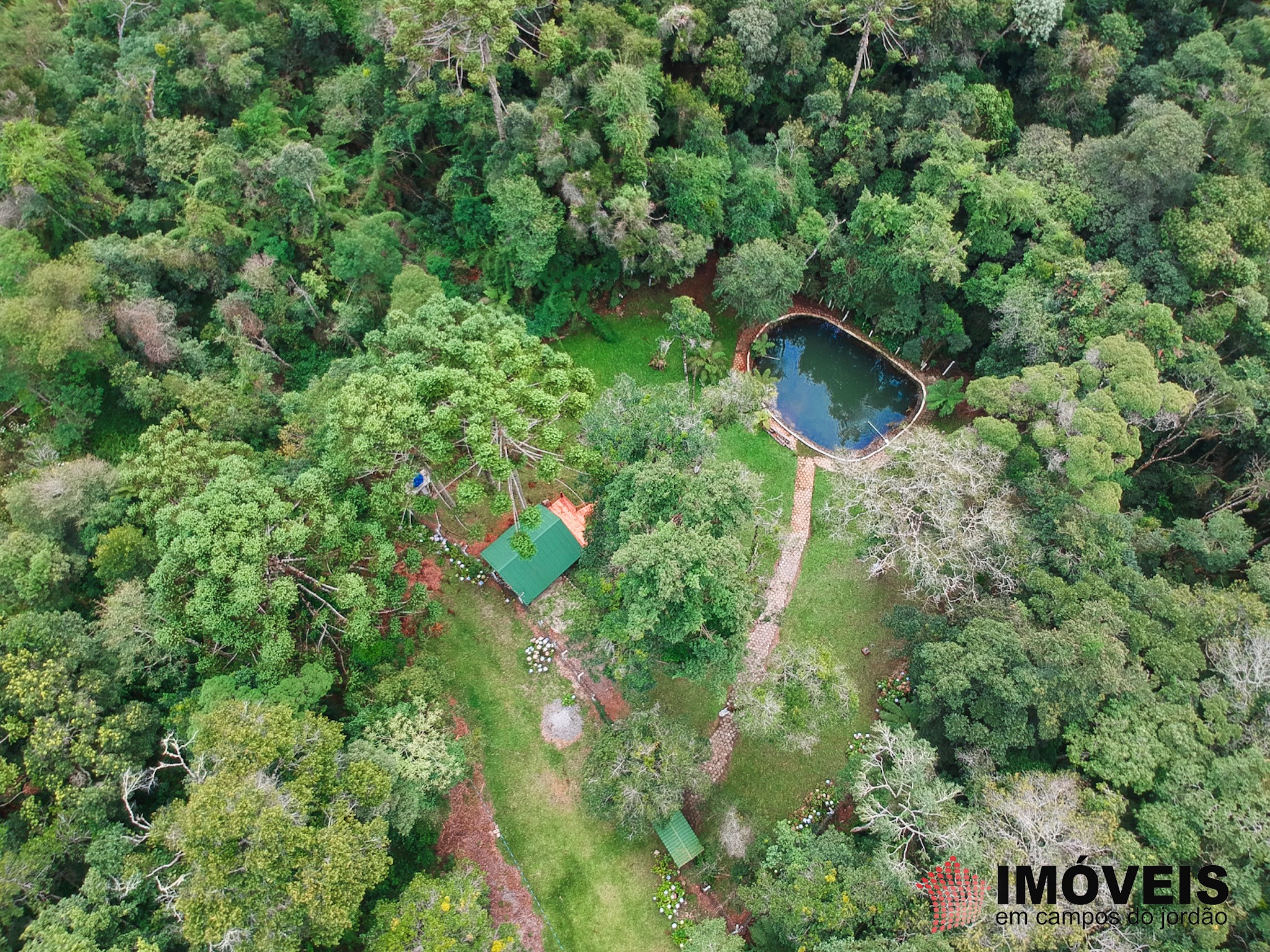 1 para Terrenos - Venda em Campos do Jordão