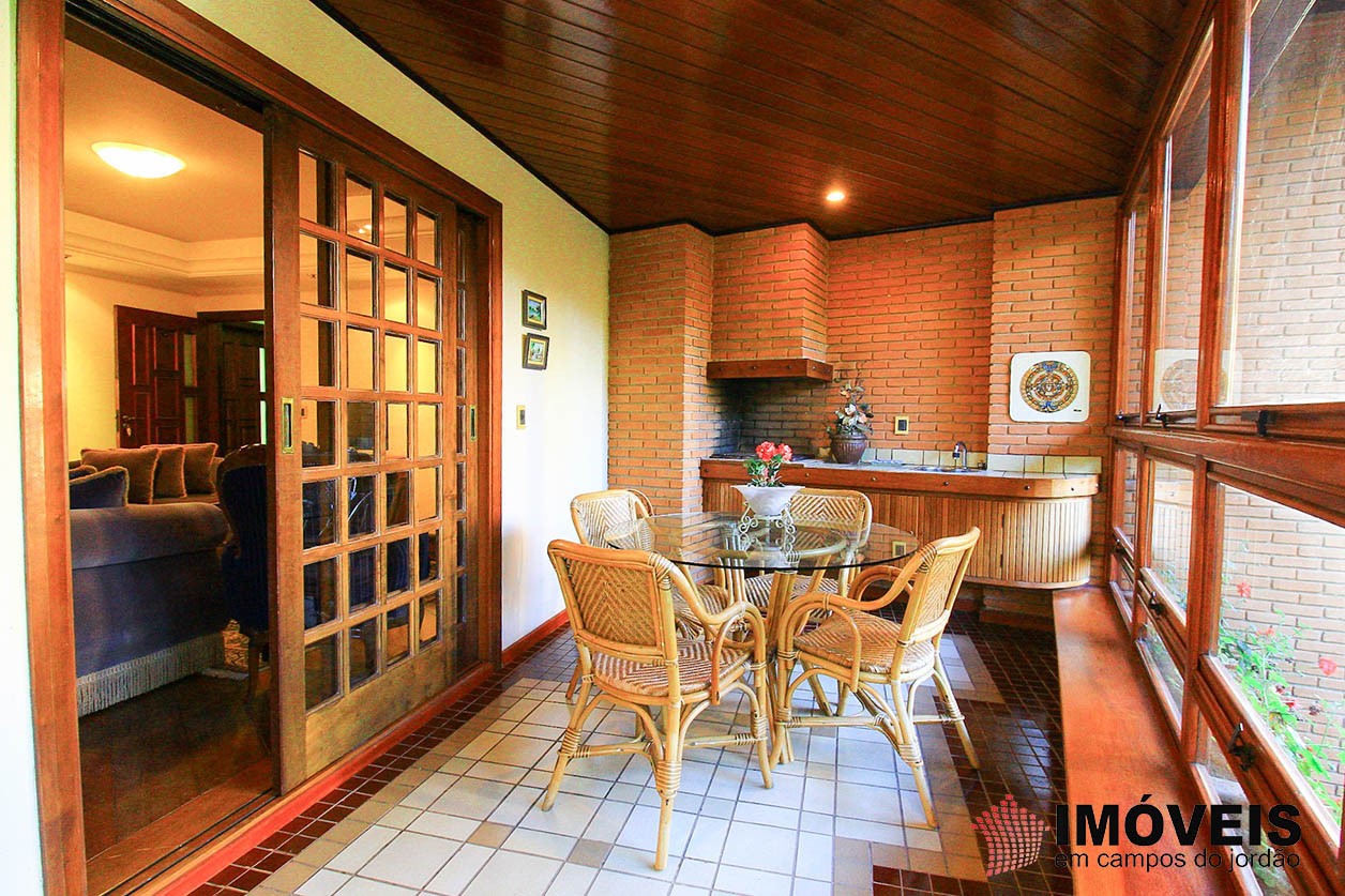 1 para Apartamentos - Locação Mensal em Campos do Jordão