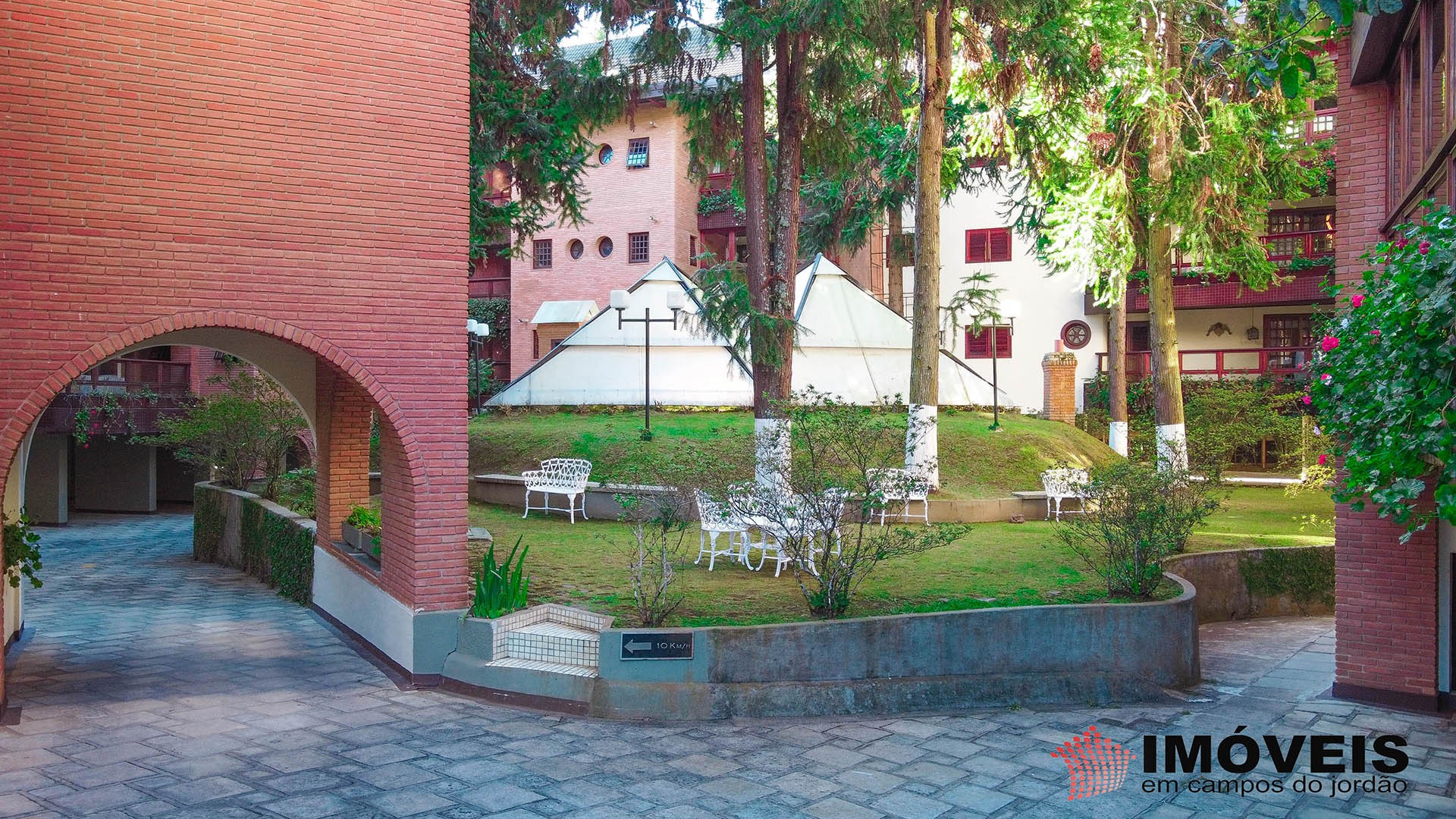 1 para Apartamentos - Locação Mensal em Campos do Jordão