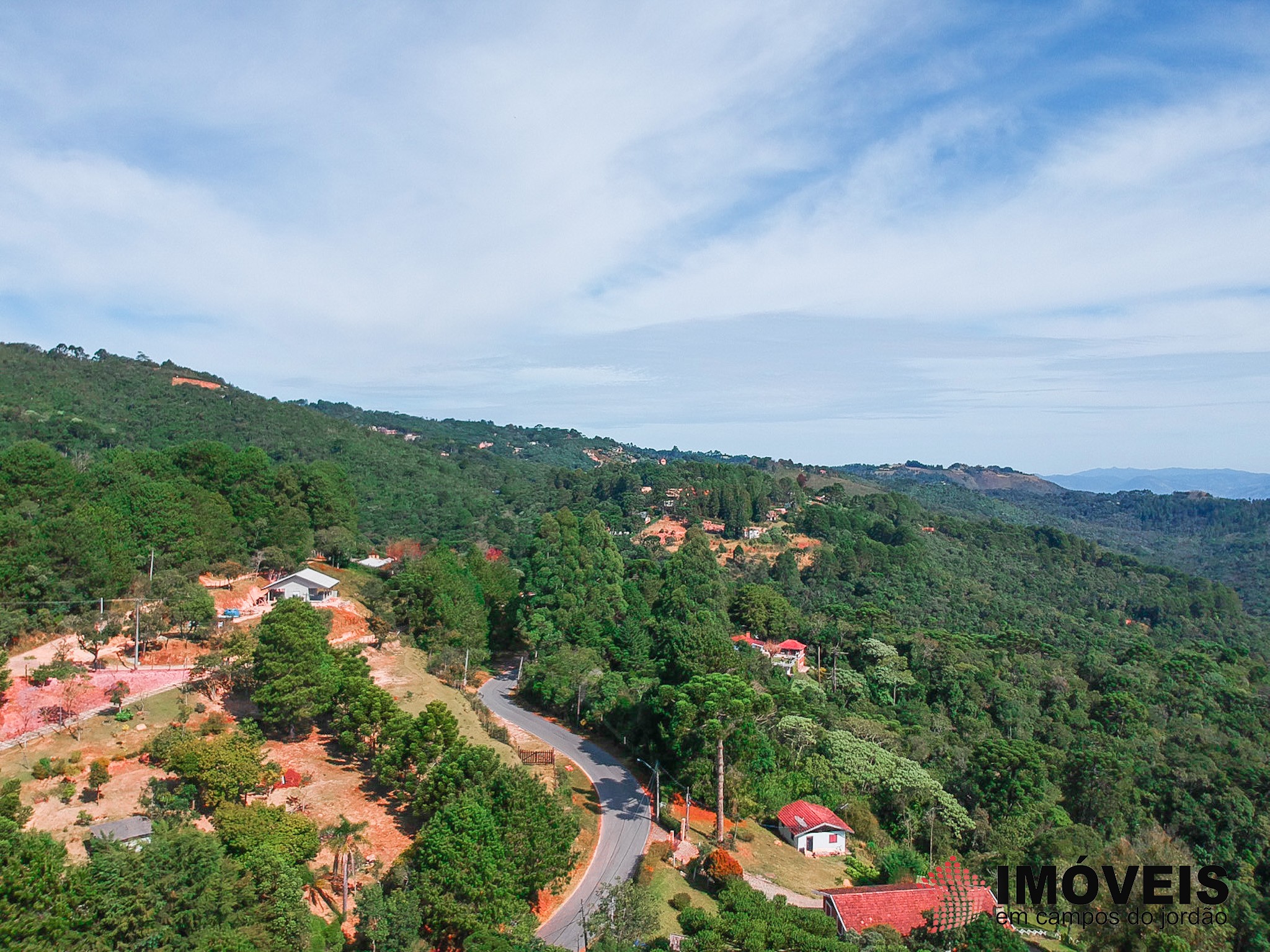 0 para Terrenos - Venda em Campos do Jordão