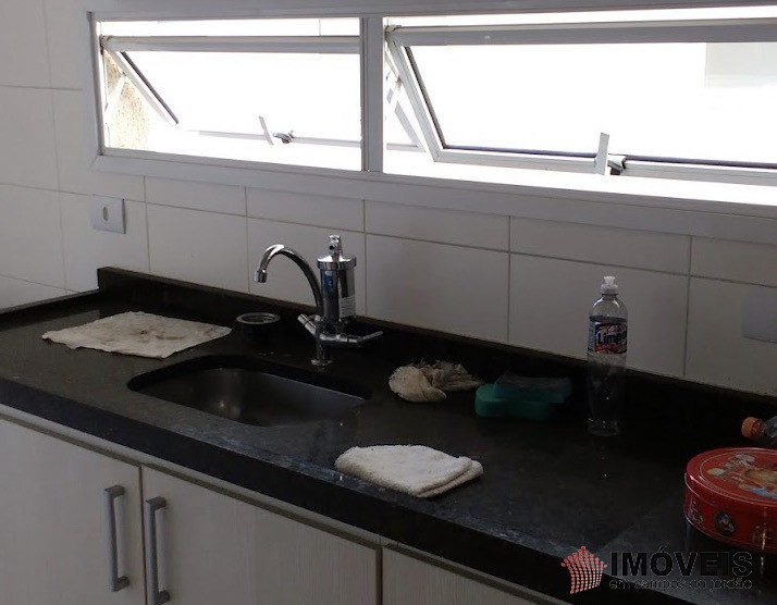 0 para Apartamentos - Venda em Campos do Jordão