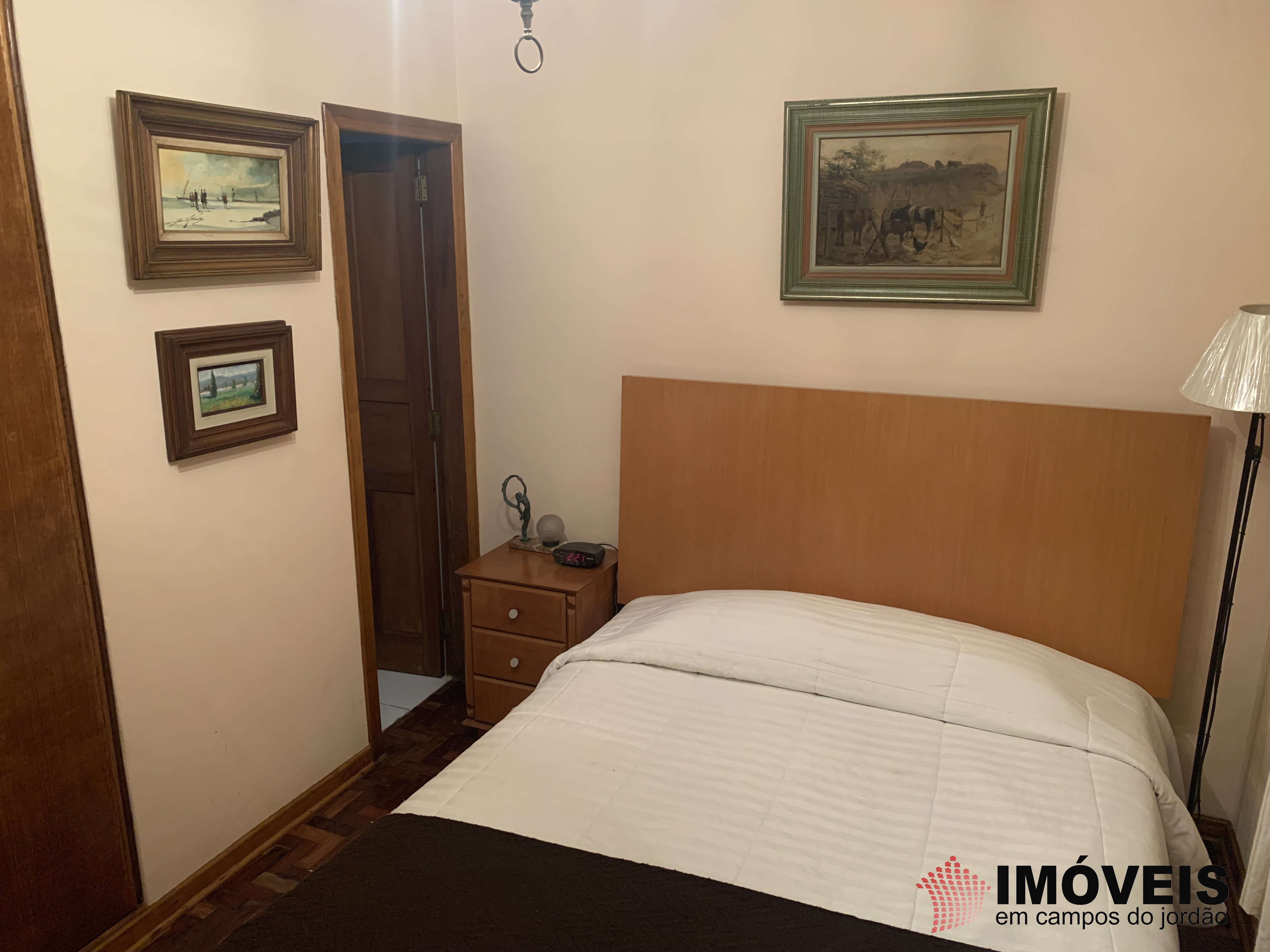 0 para Apartamentos - Venda em Campos do Jordão
