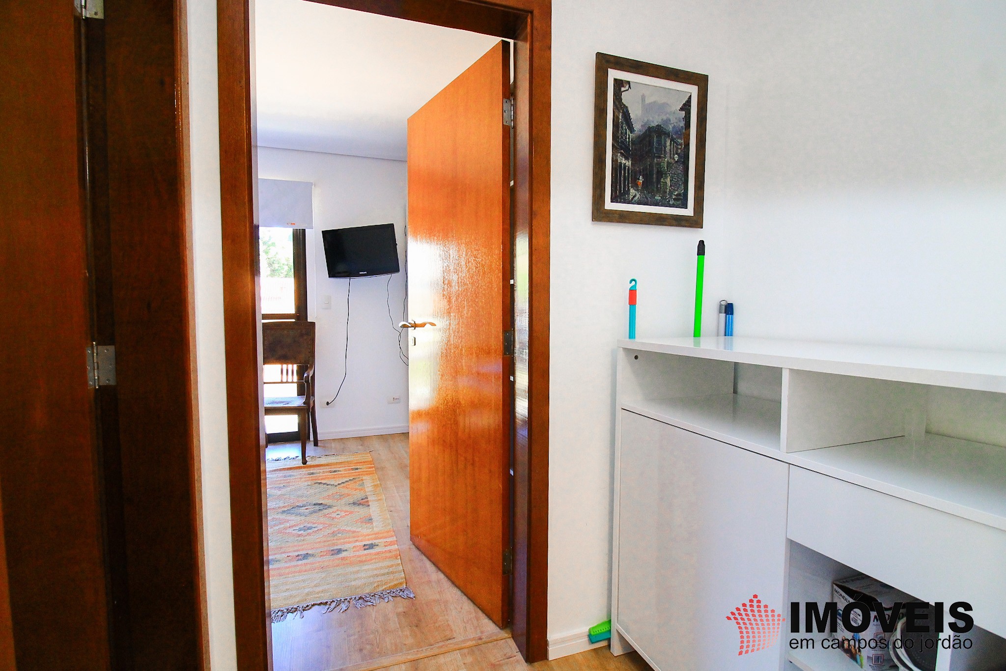 0 para Apartamentos - Venda em Campos do Jordão