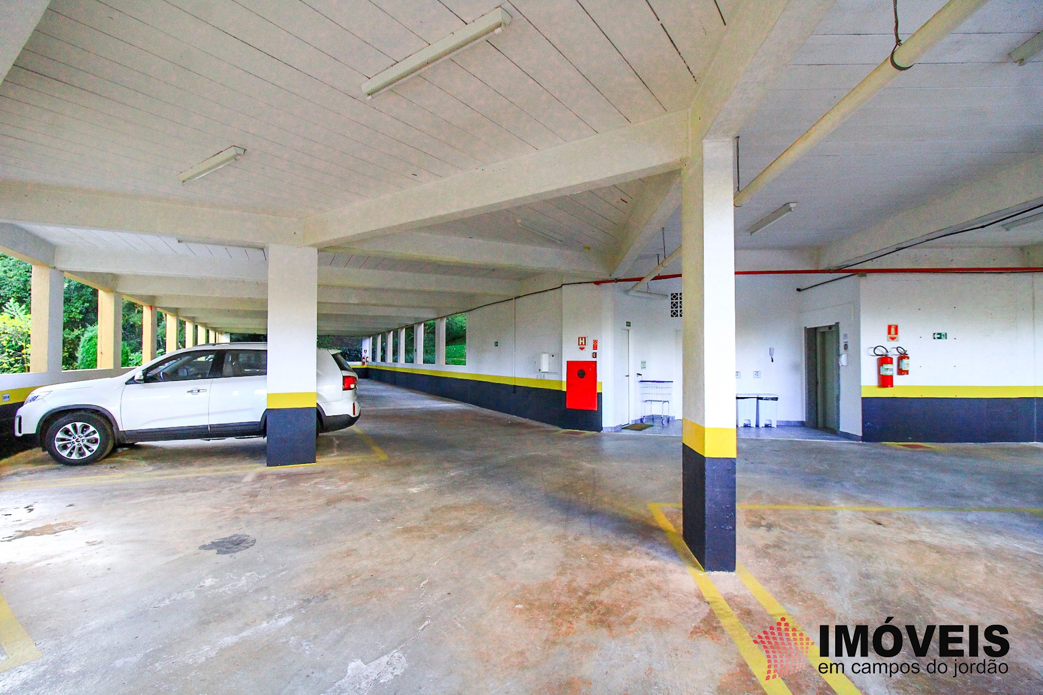0 para Apartamentos - Venda em Campos do Jordão