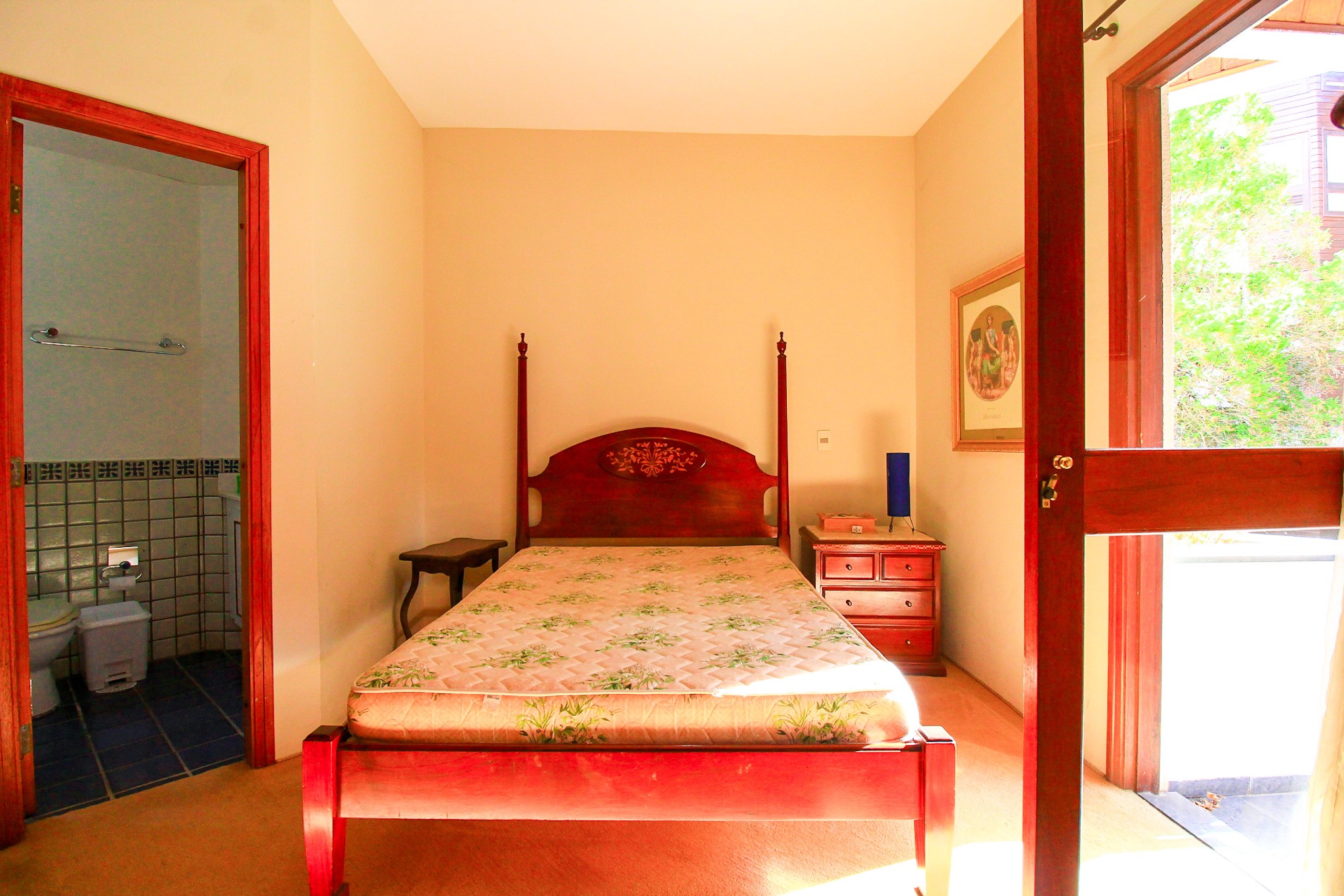 1 para Apartamentos - Venda em Campos do Jordão