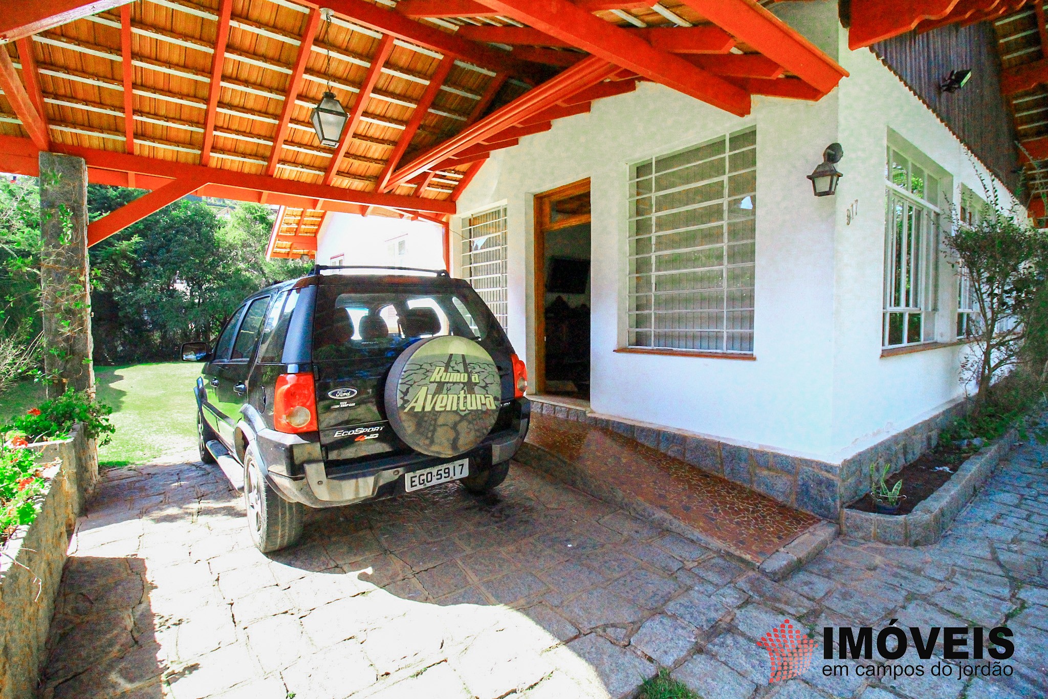 1 para Casas - Venda em Campos do Jordão