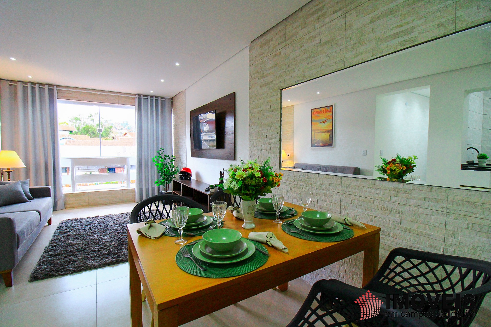 1 para Apartamentos - Venda em Campos do Jordão