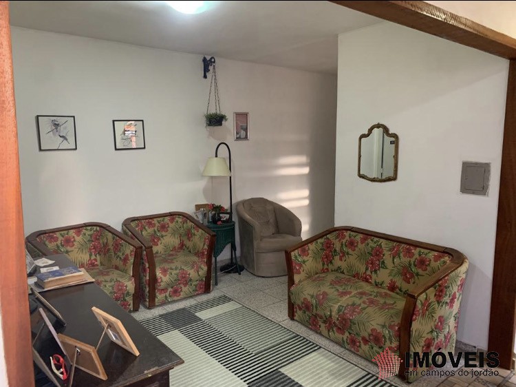 0 para Casas - Venda em Campos do Jordão
