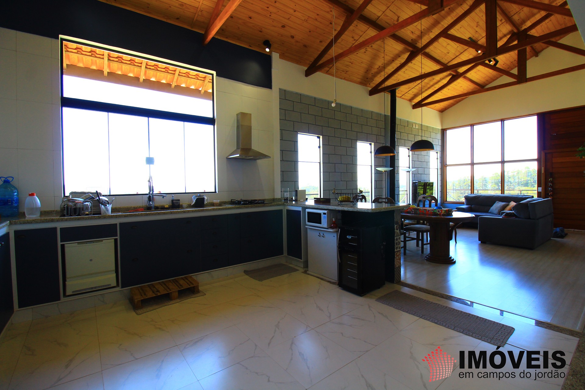 0 para Casas - Venda em Campos do Jordão