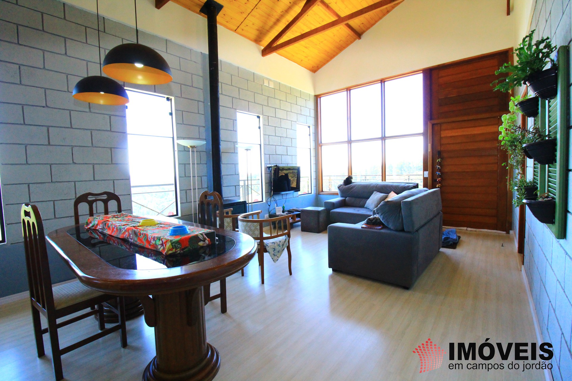 0 para Casas - Venda em Campos do Jordão