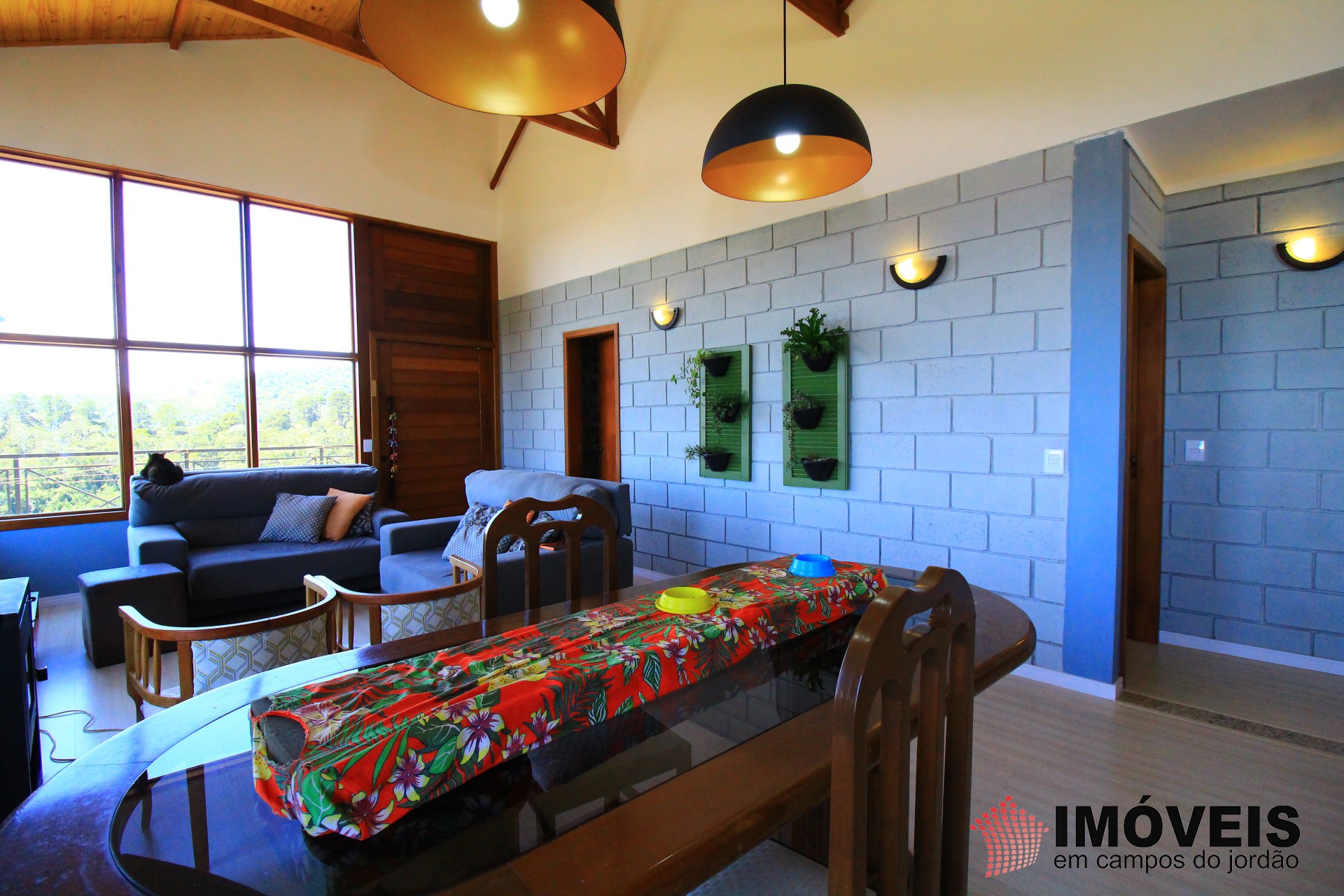 0 para Casas - Venda em Campos do Jordão